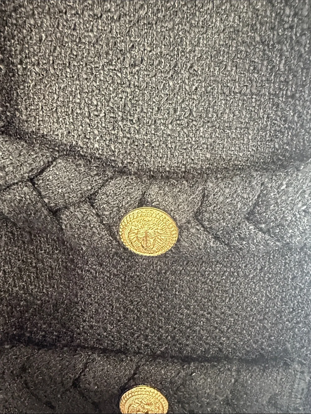 TUCKERNUCK BLACK TWEED JACKIE DRESS SIZE L WITH GOLD BUTTON DETAIL SIZE L - Picture 5 of 9